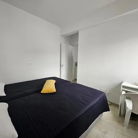 Sunset One-bedroom Suite, Close To The Larnaka